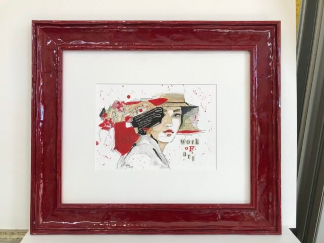 Cornici Feeling at home - Corniceria Moderna Rossa lucida sagomata